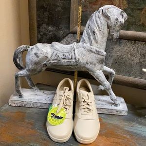 Brand New Ortholite Grasshopper Shoes